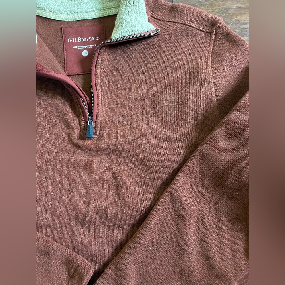 G.H. Bass and Company Men’s 1/4 zip pullover